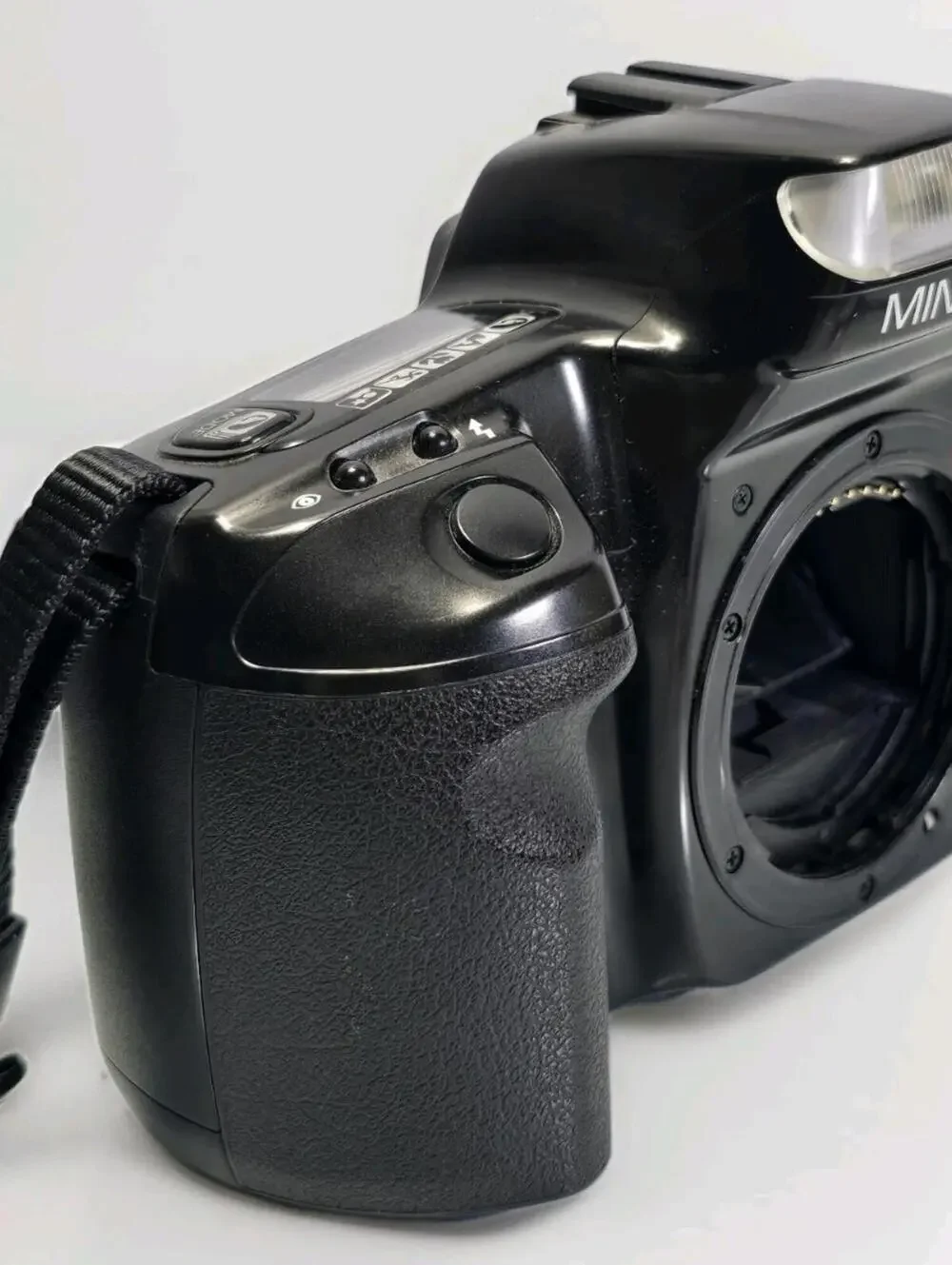 Minolta Maxxum 300si 35mm SLR Film Camera Body Only Autofocus Tested